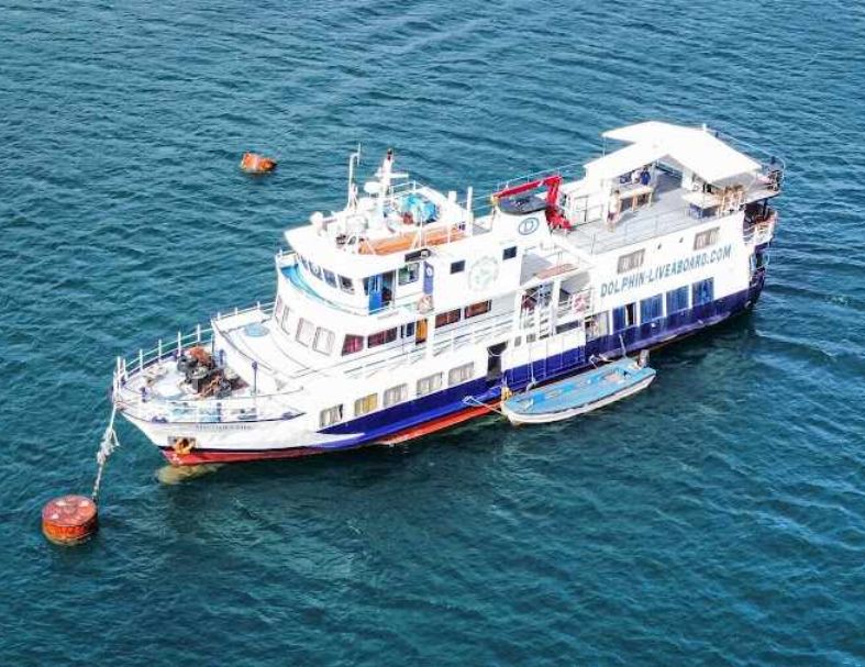 2027菲律賓圖巴塔哈船宿潛水7日 2