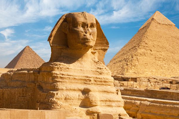 吉薩金字塔、獅身人面像、進入胡夫王金字塔